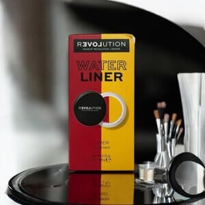 Makeup Revolution NIB Water Activated Double Up Red Yellow Eyeliner .23 oz 6.8g